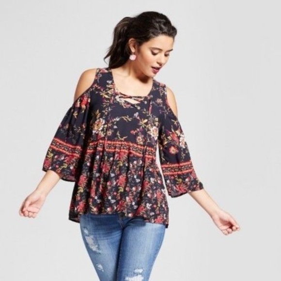 Xhilaration Tops - NWT XHILARATION BLK FLORAL COLD SHOULDER SHIRT LG
